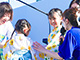 かわいい着こなしの姉妹が「会頭賞」受賞